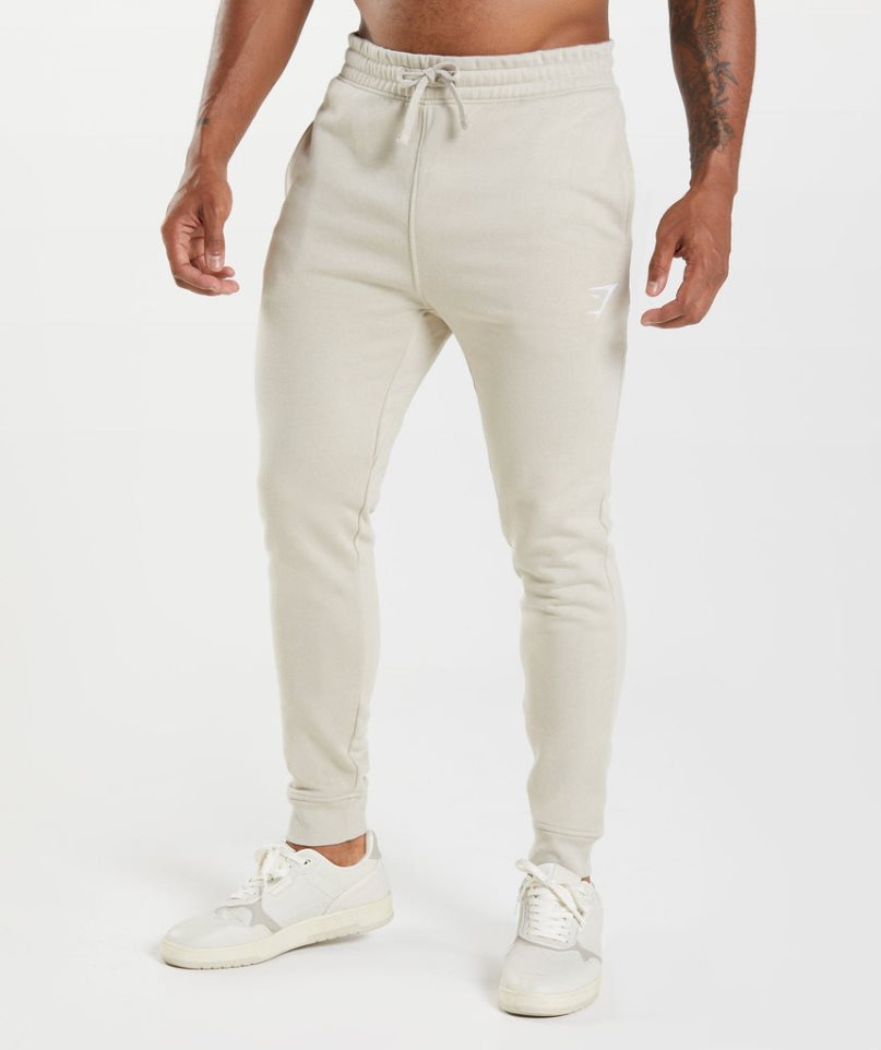 Men\'s Gymshark Crest Jogger Cream | NZ 2ZXBVS